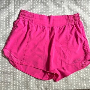 Lululemon Hotty Hot Sonic Pink